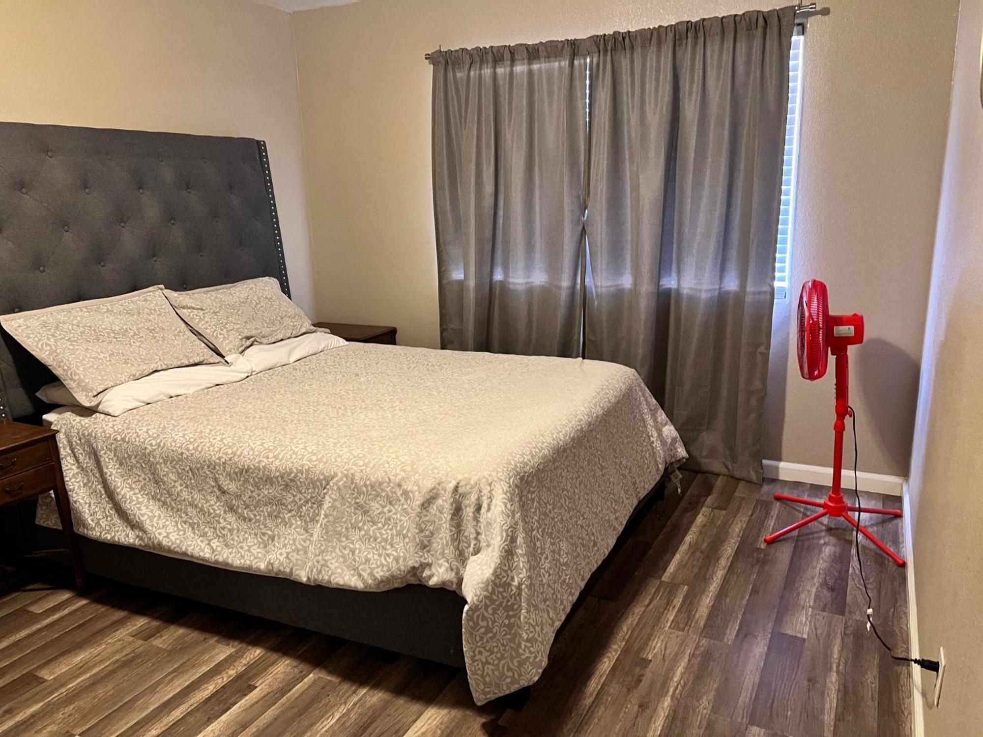 פרסנו Quiet 1Bed,1Bath Condo With Free Parking מראה חיצוני תמונה